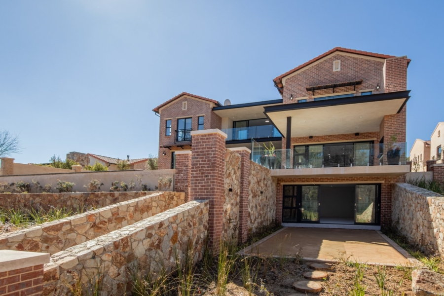 5 Bedroom Property for Sale in Avianto Estates Gauteng