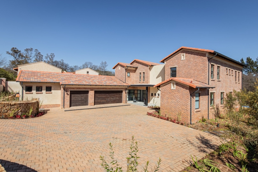 5 Bedroom Property for Sale in Avianto Estates Gauteng