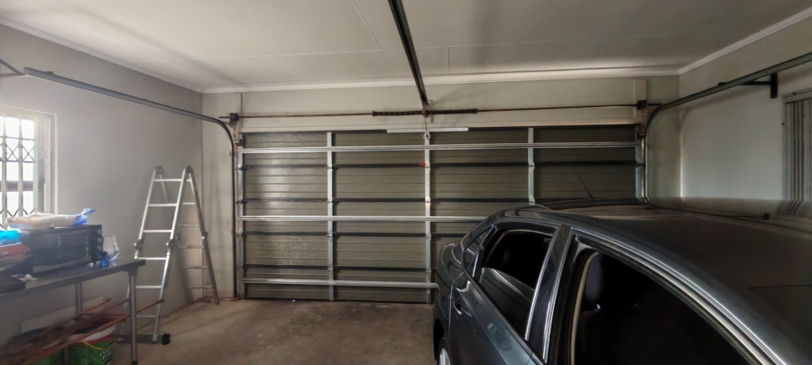 3 Bedroom Property for Sale in Amberfield Gauteng