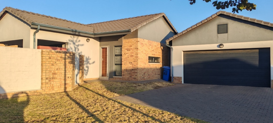 3 Bedroom Property for Sale in Amberfield Gauteng