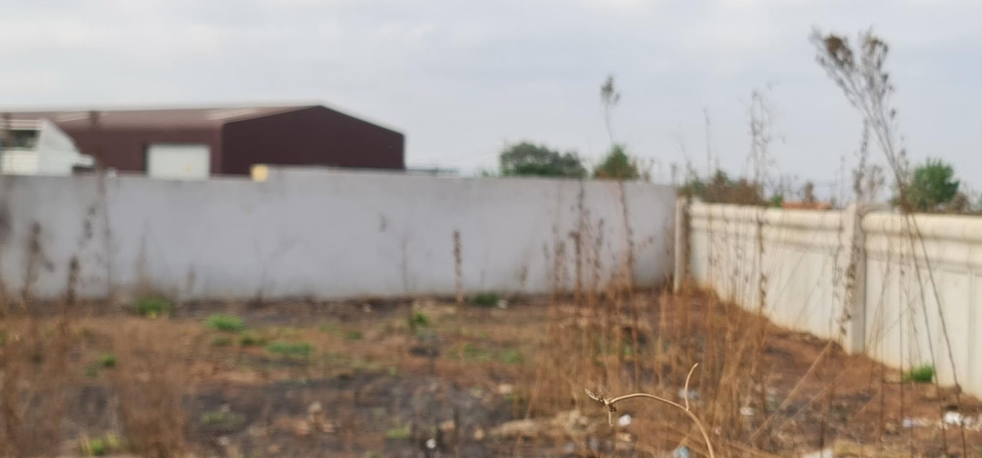  Bedroom Property for Sale in Alrode Gauteng