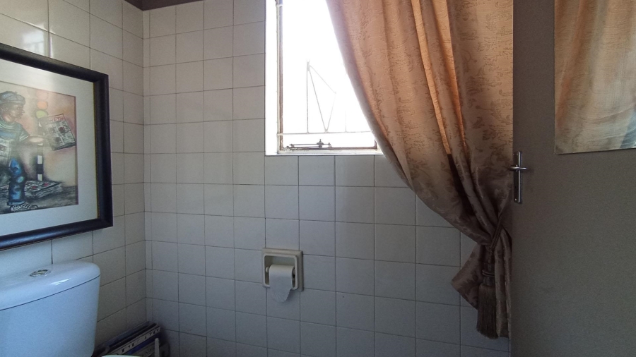 4 Bedroom Property for Sale in Capital Park Gauteng