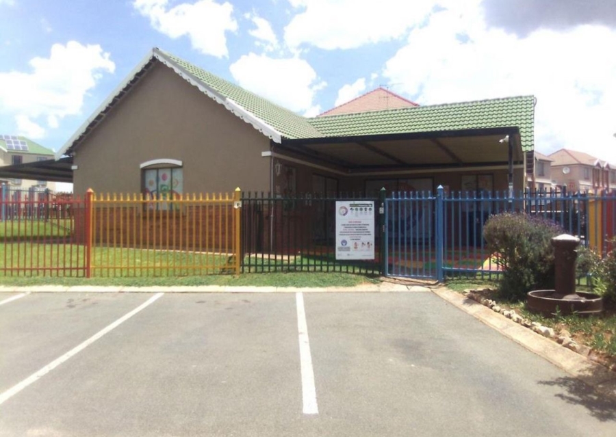 2 Bedroom Property for Sale in Terenure Gauteng