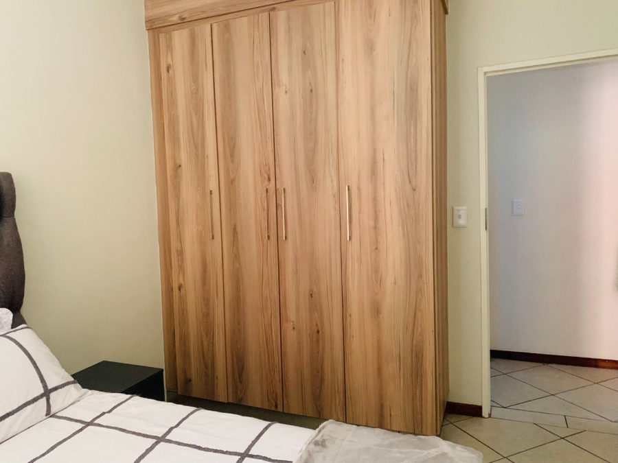 To Let 2 Bedroom Property for Rent in Monavoni Gauteng