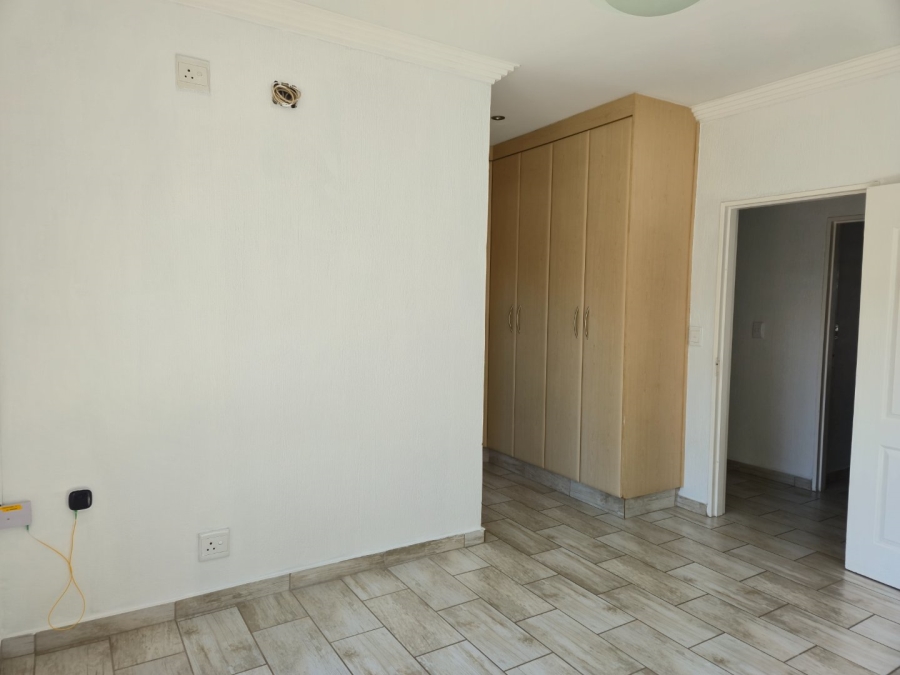 To Let 2 Bedroom Property for Rent in Hughes Gauteng
