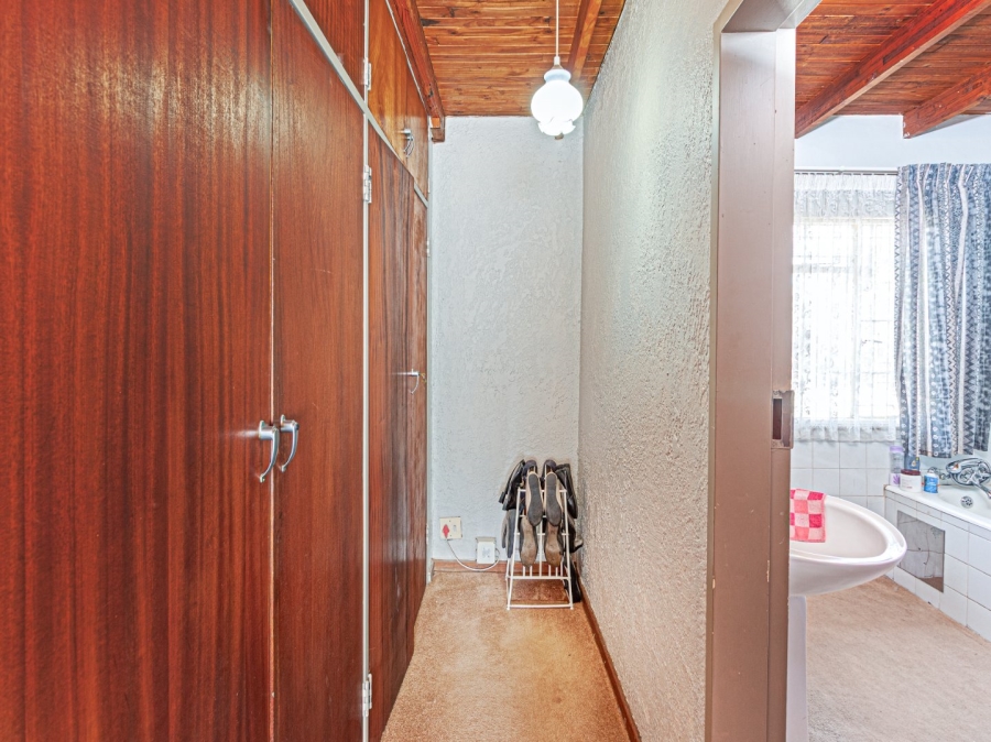 3 Bedroom Property for Sale in Valhalla Gauteng