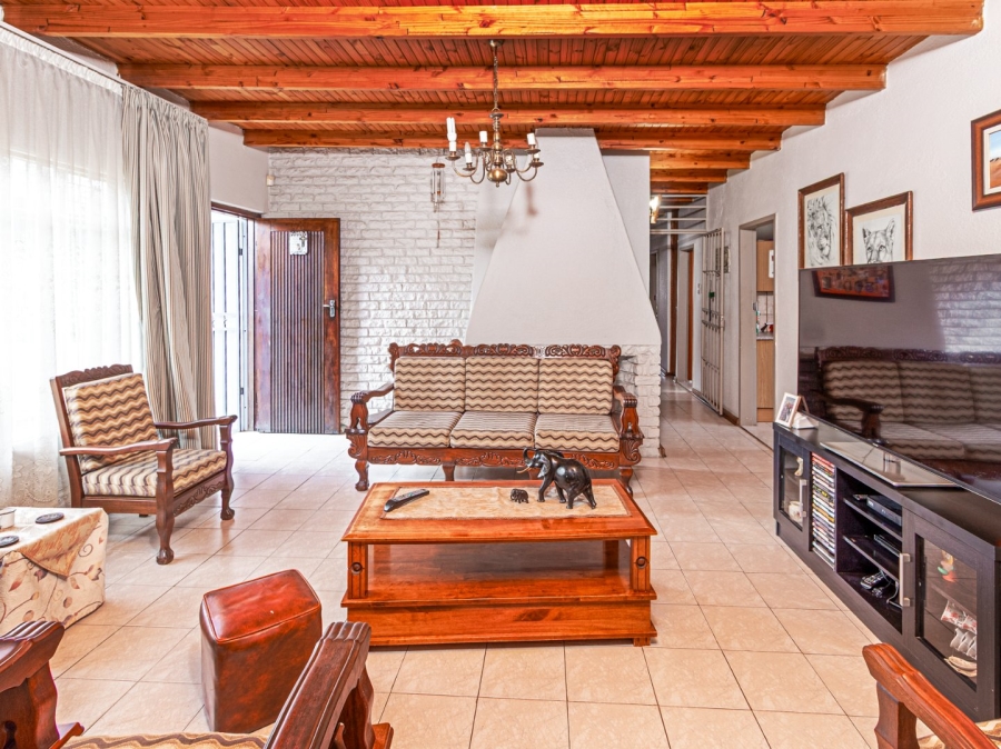 3 Bedroom Property for Sale in Valhalla Gauteng