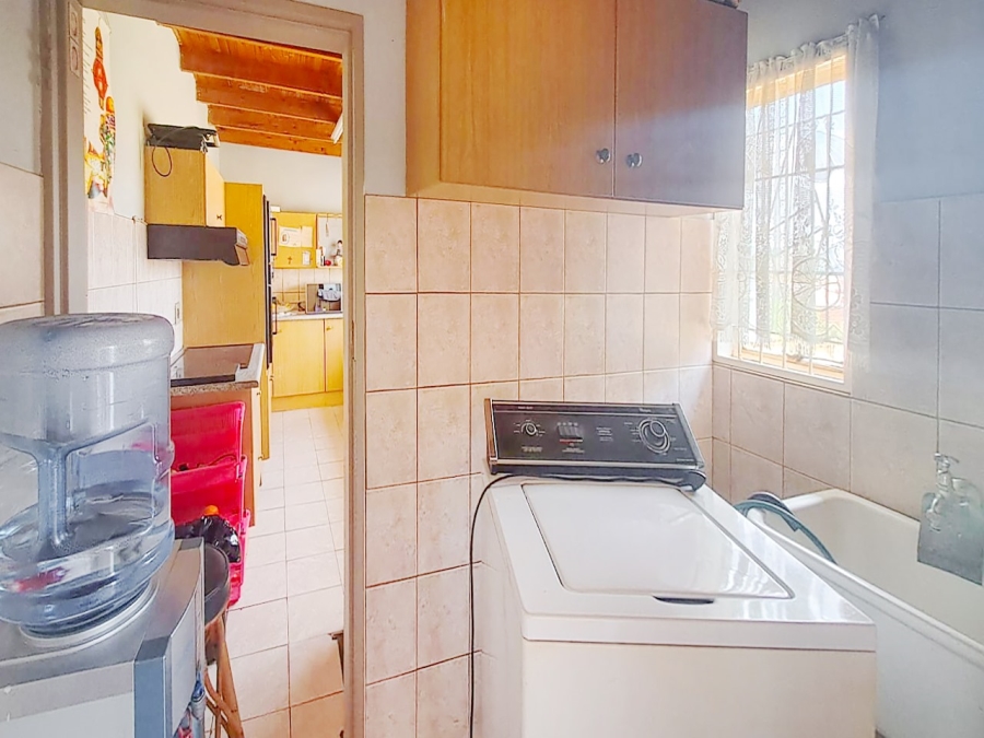 3 Bedroom Property for Sale in Valhalla Gauteng