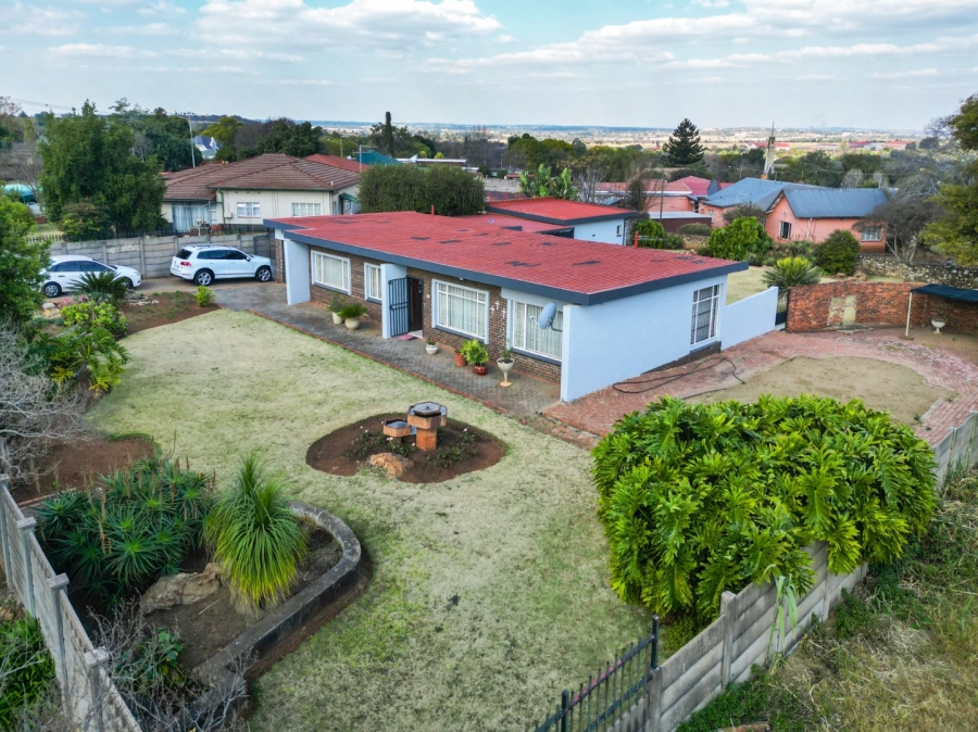 3 Bedroom Property for Sale in Valhalla Gauteng