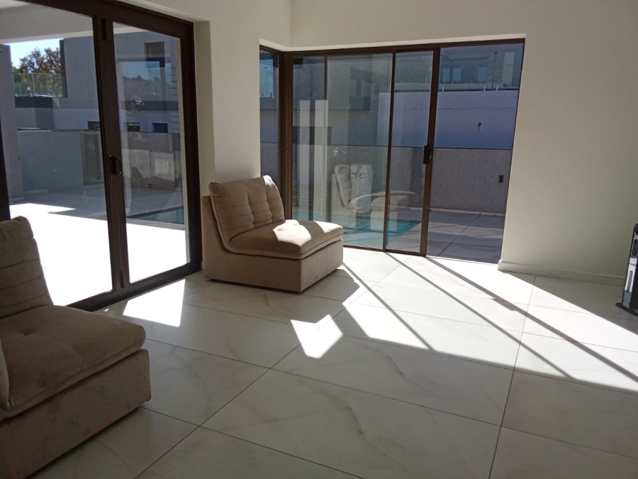 4 Bedroom Property for Sale in Eye of Africa Gauteng