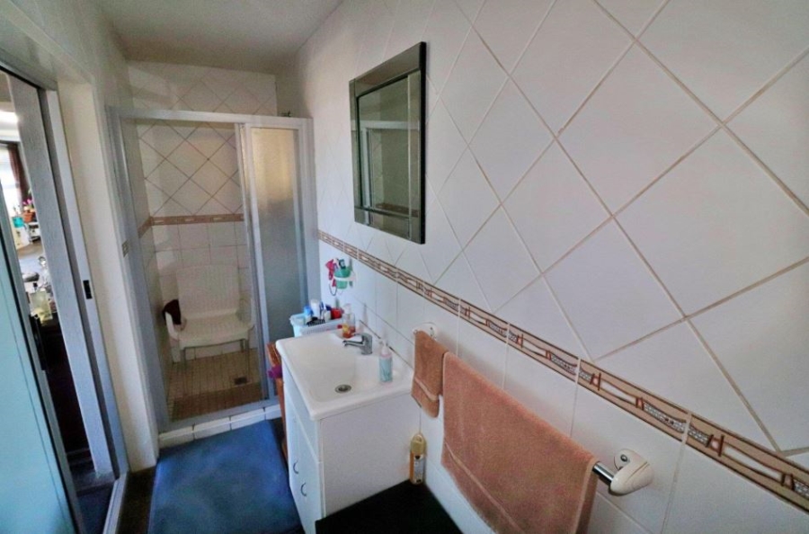 3 Bedroom Property for Sale in Sunnyridge Gauteng