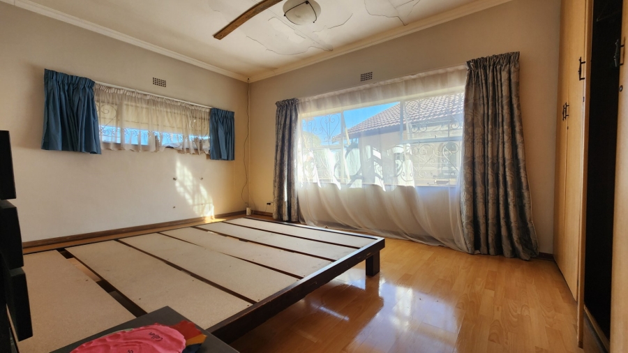 4 Bedroom Property for Sale in Rembrandt Park Gauteng