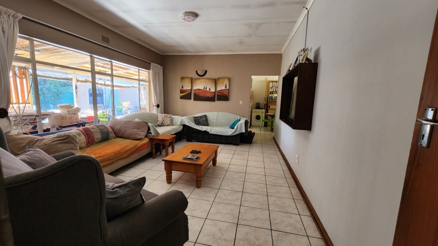 4 Bedroom Property for Sale in Rembrandt Park Gauteng
