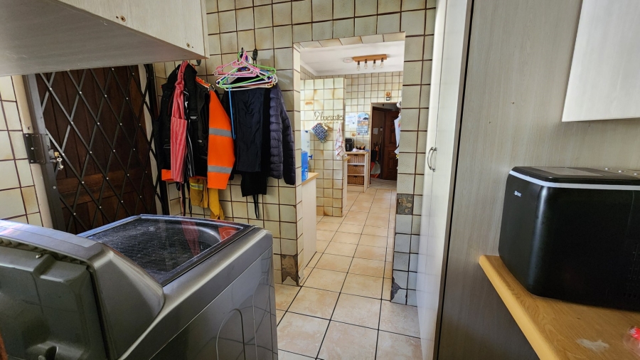 4 Bedroom Property for Sale in Rembrandt Park Gauteng
