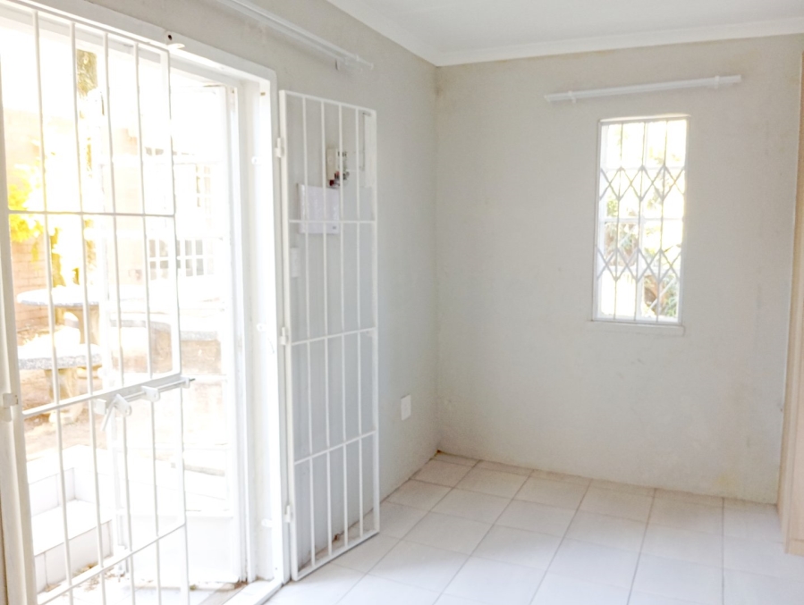 To Let 1 Bedroom Property for Rent in Auckland Park Gauteng