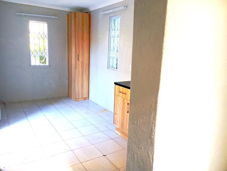 To Let 1 Bedroom Property for Rent in Auckland Park Gauteng