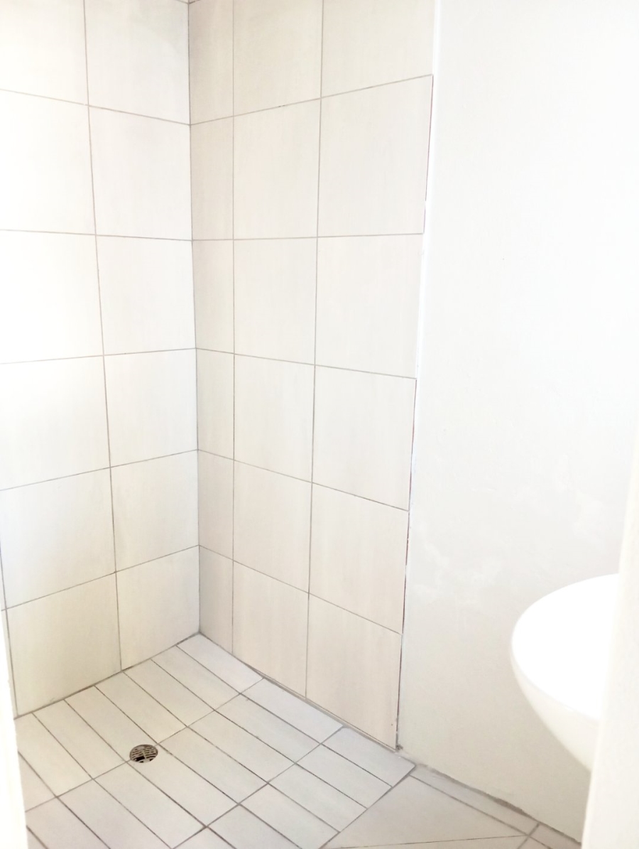 To Let 1 Bedroom Property for Rent in Auckland Park Gauteng