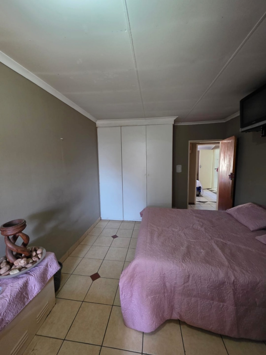 4 Bedroom Property for Sale in Doornpoort Gauteng