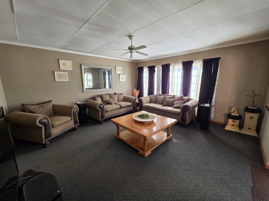 4 Bedroom Property for Sale in Doornpoort Gauteng