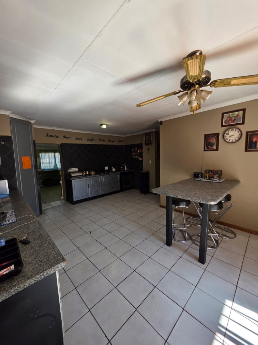 4 Bedroom Property for Sale in Doornpoort Gauteng