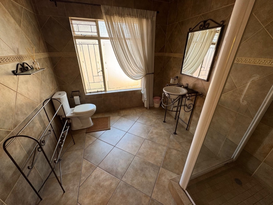4 Bedroom Property for Sale in Birchleigh Gauteng