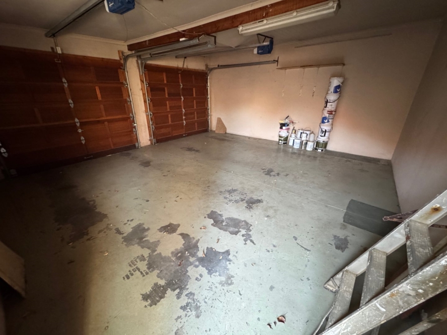 4 Bedroom Property for Sale in Birchleigh Gauteng