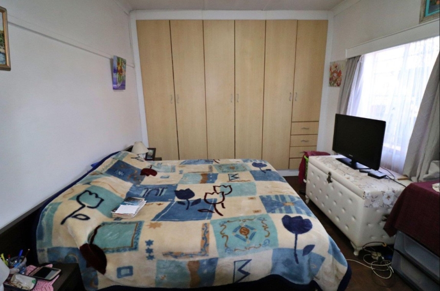 3 Bedroom Property for Sale in Symhurst Gauteng