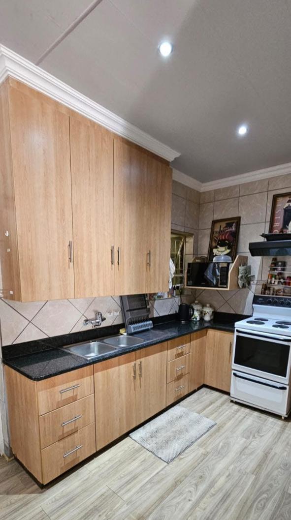 3 Bedroom Property for Sale in Wonderboom Gauteng