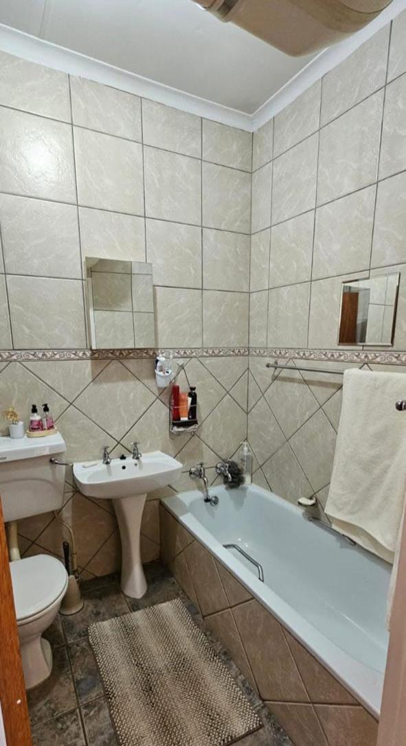 3 Bedroom Property for Sale in Wonderboom Gauteng