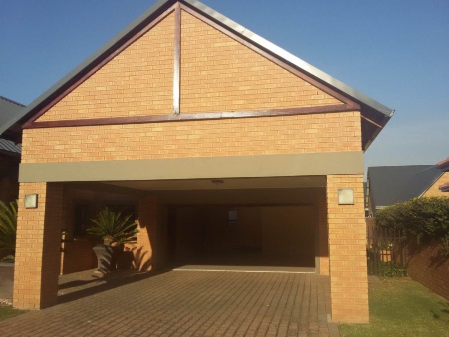 To Let 3 Bedroom Property for Rent in Retire at Midstream Gauteng