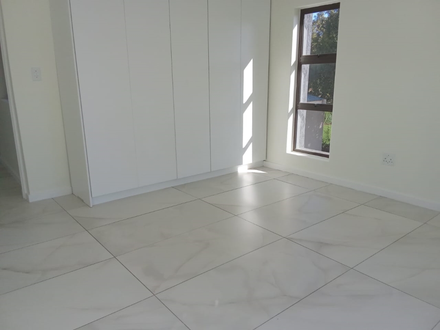 5 Bedroom Property for Sale in Eye of Africa Gauteng