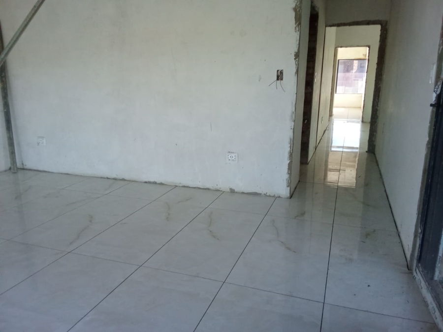 5 Bedroom Property for Sale in Eye of Africa Gauteng