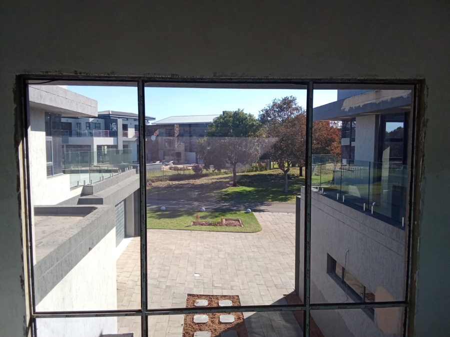 5 Bedroom Property for Sale in Eye of Africa Gauteng