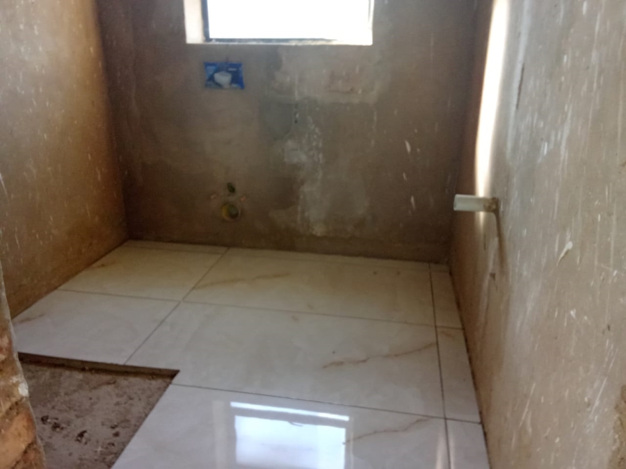 5 Bedroom Property for Sale in Eye of Africa Gauteng