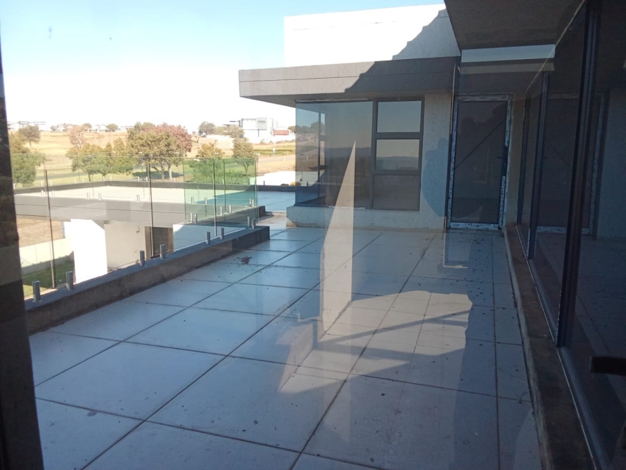 5 Bedroom Property for Sale in Eye of Africa Gauteng