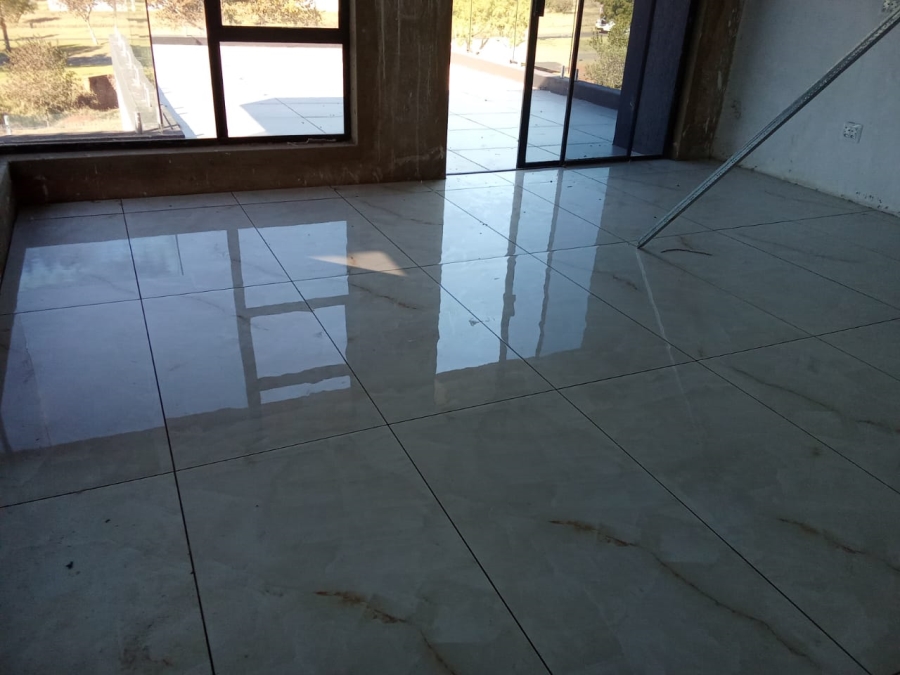 5 Bedroom Property for Sale in Eye of Africa Gauteng