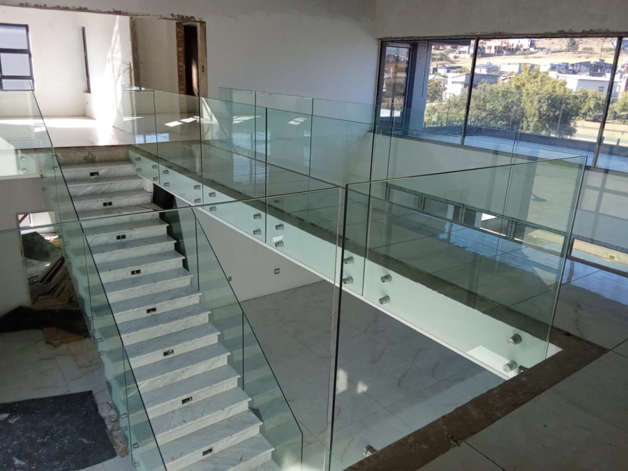 5 Bedroom Property for Sale in Eye of Africa Gauteng