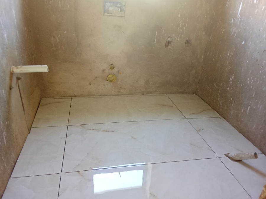 5 Bedroom Property for Sale in Eye of Africa Gauteng