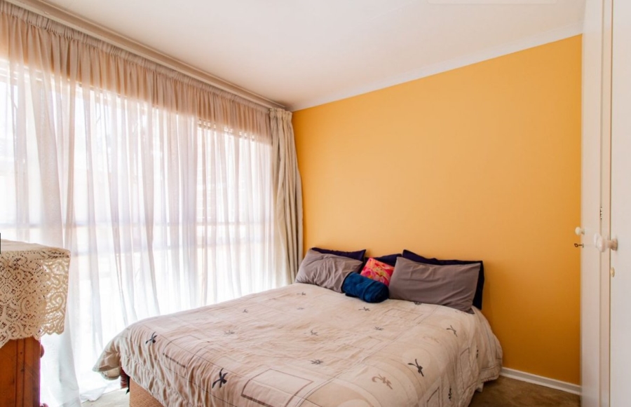5 Bedroom Property for Sale in Lombardy East Gauteng