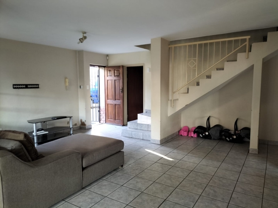 To Let 3 Bedroom Property for Rent in Equestria Gauteng