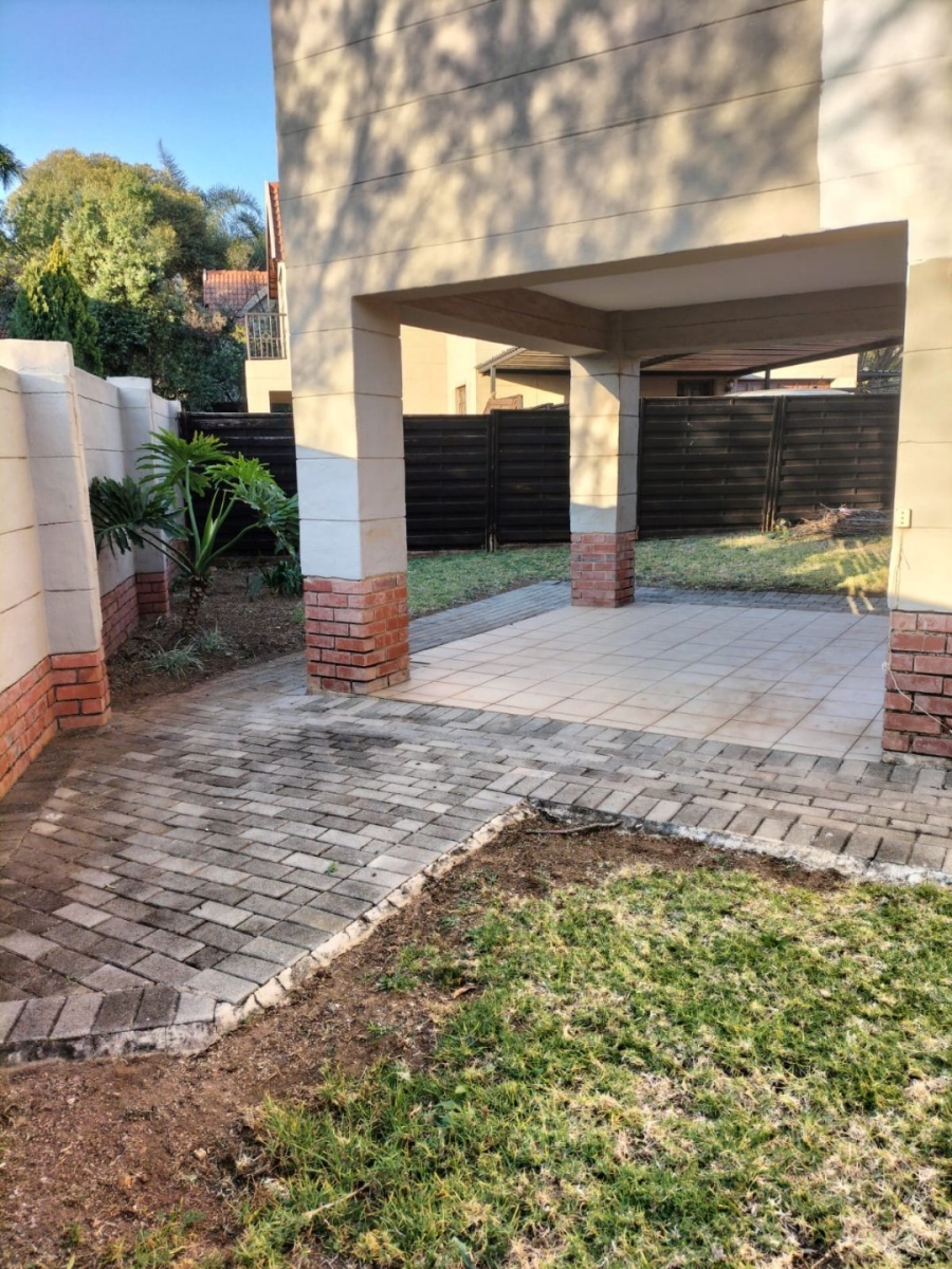 To Let 3 Bedroom Property for Rent in Equestria Gauteng