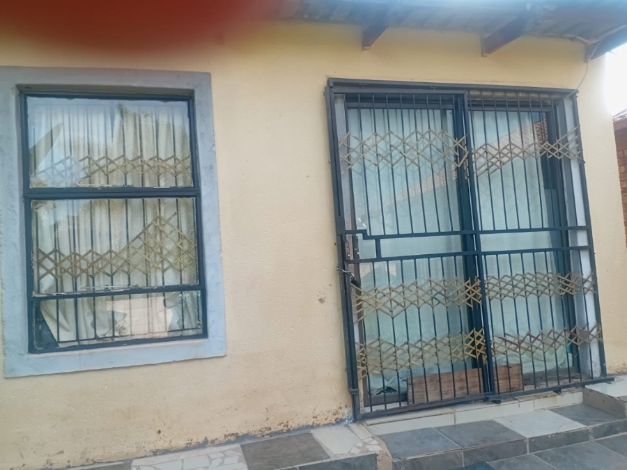 3 Bedroom Property for Sale in Jan Niemand Park Gauteng