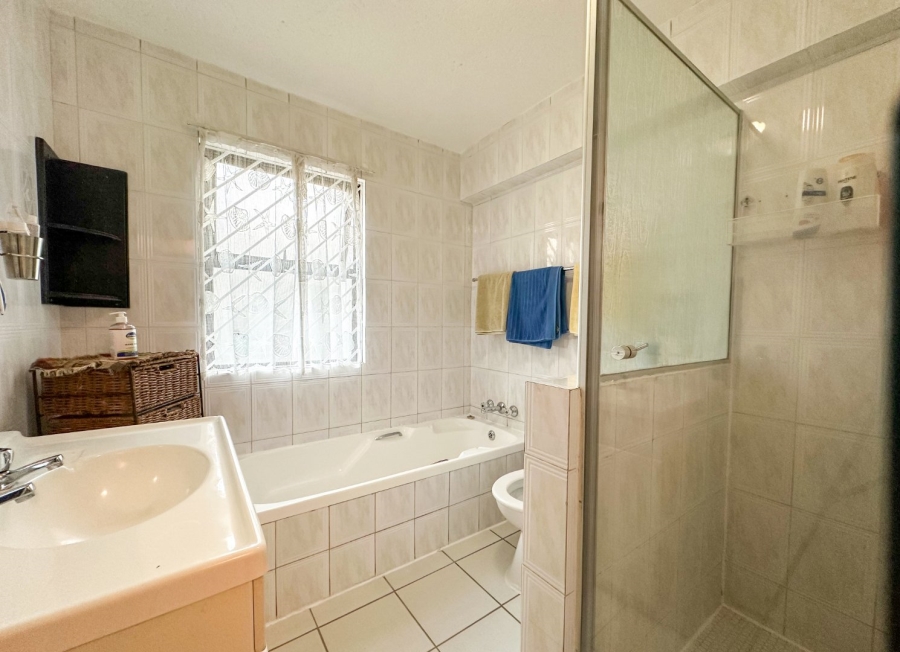 To Let 2 Bedroom Property for Rent in Bassonia Gauteng