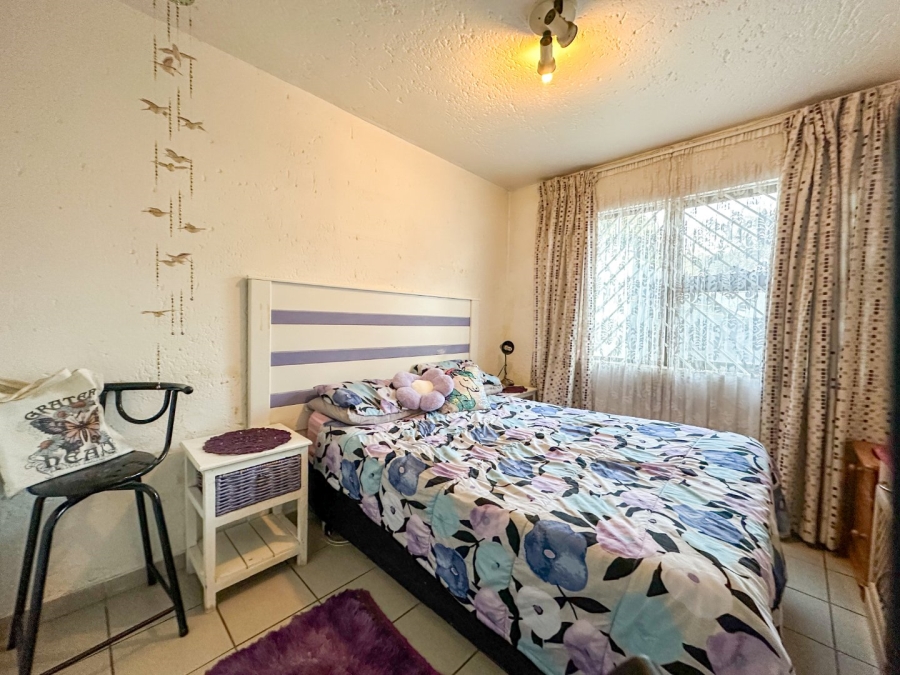 To Let 2 Bedroom Property for Rent in Bassonia Gauteng