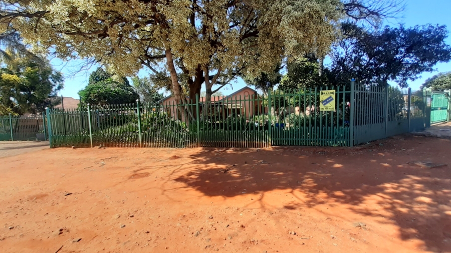 3 Bedroom Property for Sale in Clarina Gauteng