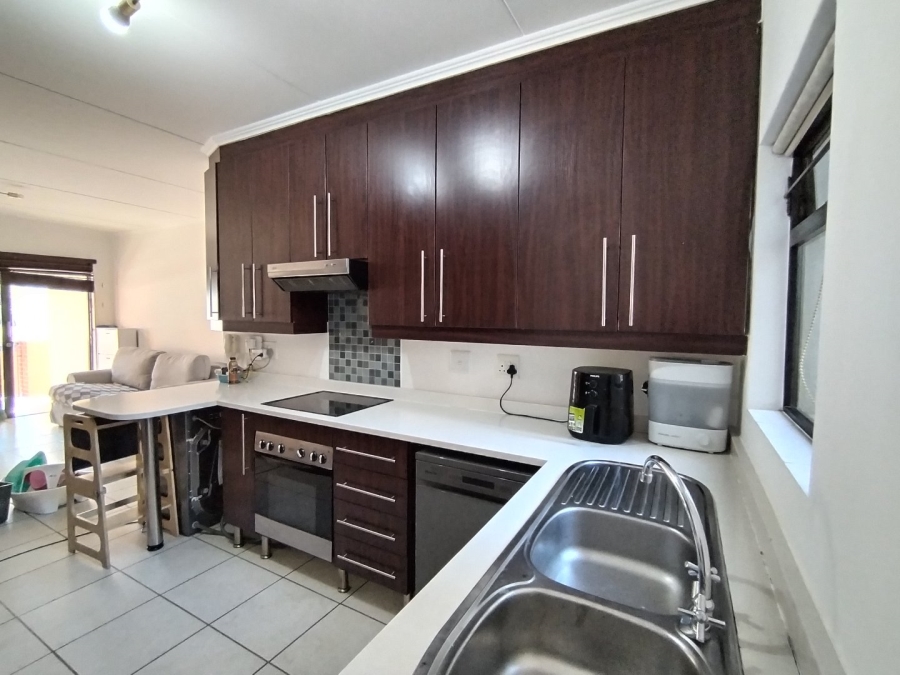 1 Bedroom Property for Sale in Acacia Gauteng