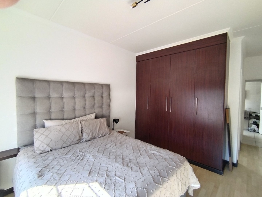 1 Bedroom Property for Sale in Acacia Gauteng