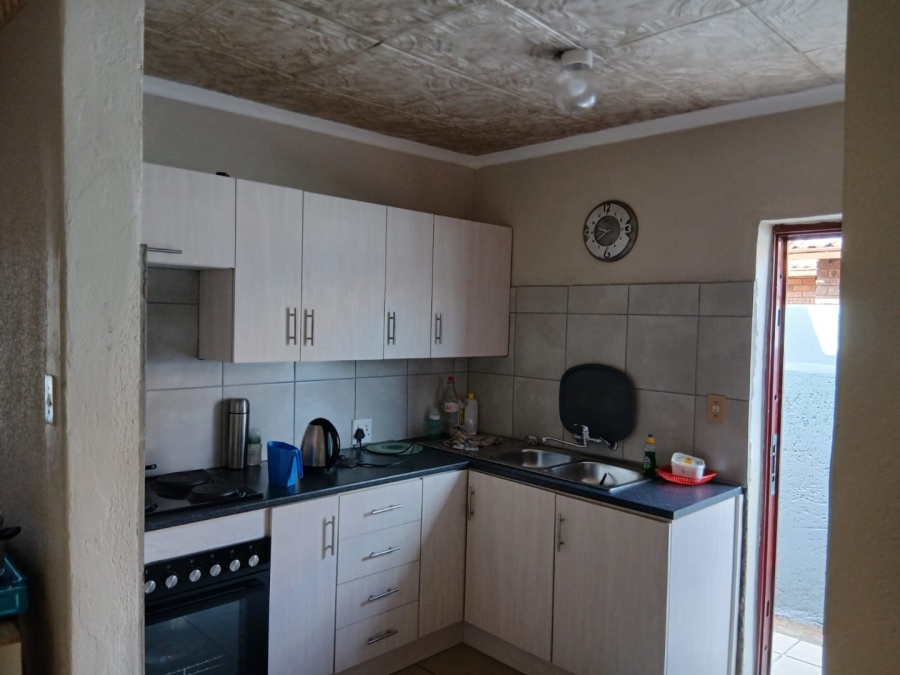 4 Bedroom Property for Sale in Danville Gauteng
