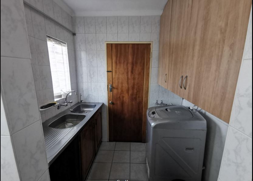 3 Bedroom Property for Sale in Birchleigh North Gauteng