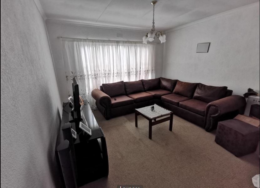 3 Bedroom Property for Sale in Birchleigh North Gauteng